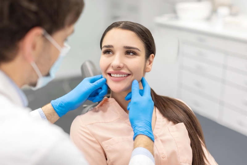 Gummy-smile-treatment